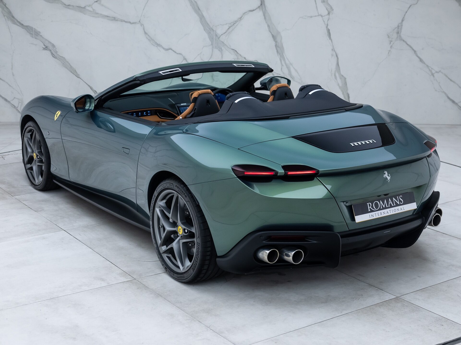 Used Ferrari Roma SPIDER for sale | Verde Minerale Metallic